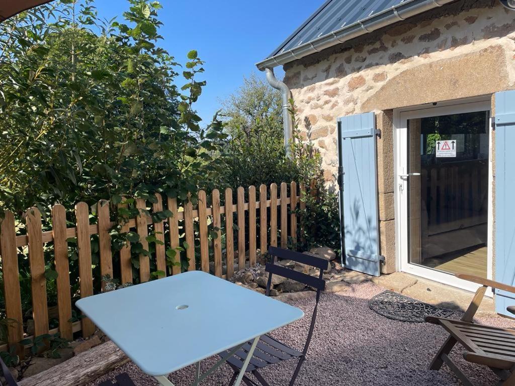 La Petite Maison D'Orphee Marmagne  Zewnętrze zdjęcie